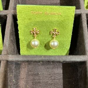 Tory Burch Gold-Tone pearl Structured Earrings gold color new small logo